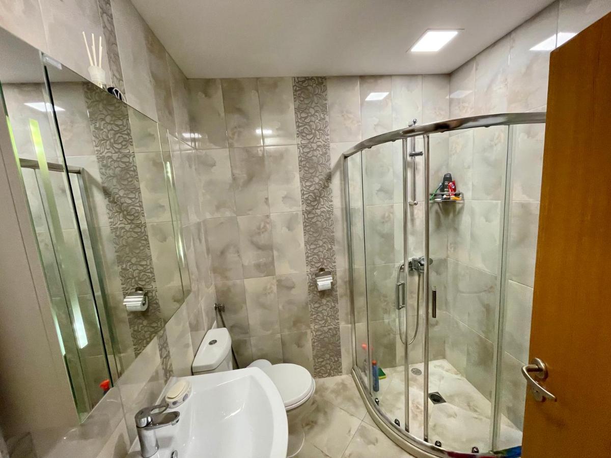 Astoria Apartment เวลีคอเทอร์โนโว ภายนอก รูปภาพ